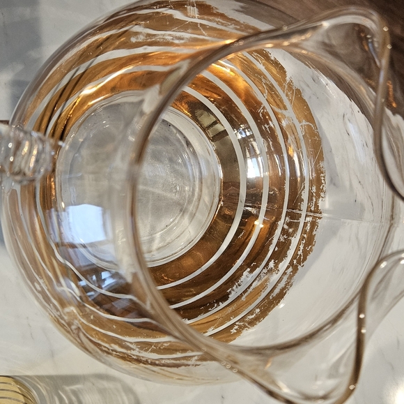Vintage Dorothy Thorpe Gold Stripe 100 oz Pitcher & 6 (10 oz) Matching Tumblers - Picture 5 of 9